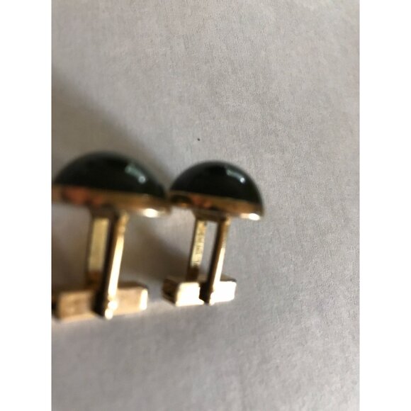 Vtg Gold Colored Cufflinks with Round Green Swirled Rhinestone by Swank - Picture 6 of 9
